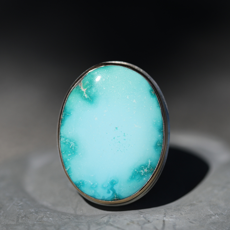 Vertical Sonorian Mountain Turquoise Silver and Gold Ring